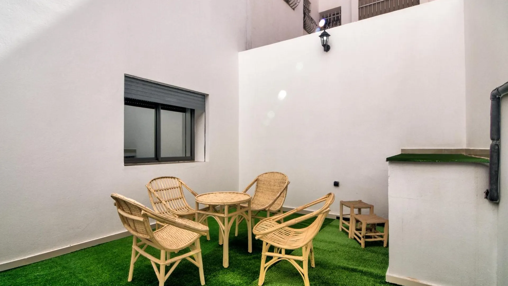 Cozy Apartment Large Living Room & Full Kitchen Agadir