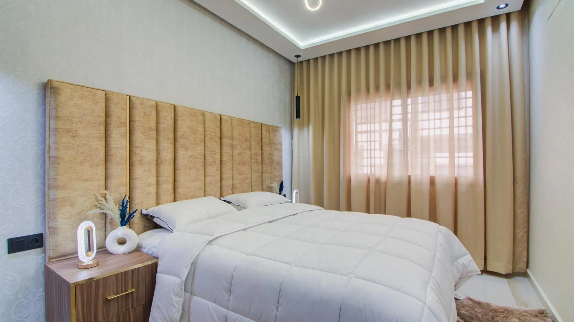 Cozy Apartment Large Living Room & Full Kitchen Agadir 0*,  Morocco